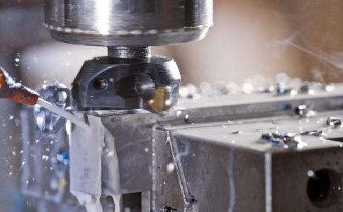 數(shu)控銑床其(qi)他功能特(te)點